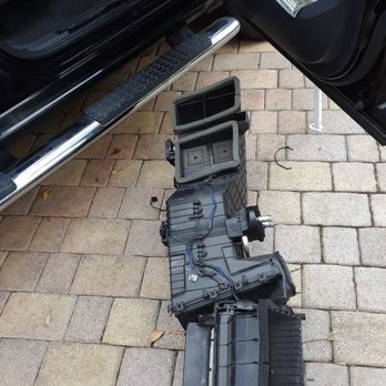 Auto AC Repair - Dodge Ram 1500 2009 Evaporator replacement - Auto Repair Near Me - Hialeah, Florida