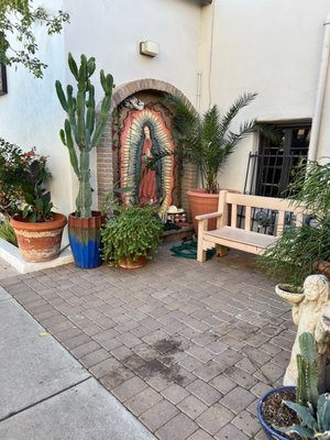 Los Olivos Mexican Patio by null