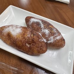 El Migueleno Restaurant - Empanada de platano