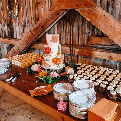 Poppy Cakes by null