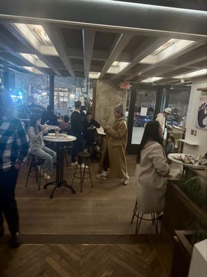 Ziggy's Roman Cafe by null