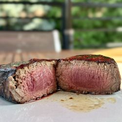 Pat LaFrieda Meat Purveyors - Pat LaFrieda Prime Filet Mignon. Nothing like cooking at home!