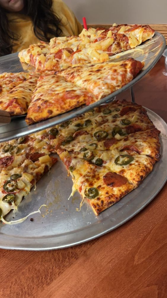 Food from Neighborhood Pizza Cafe