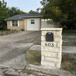 Wolfe Outdoor Solutions - New mailbox