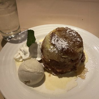 Rio Grill - Apple Cinnamon Bread Pudding Fantastic - American Near Me - Carmel-by-the-sea, California Rio Grill - Apple Cinnamon Bread Pudding Fantastic - American Near Me - Carmel-by-the-sea, California