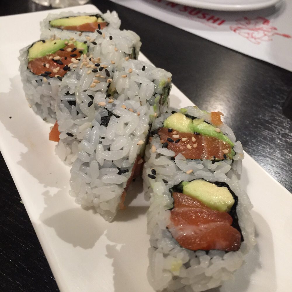 Crazy Rock'N Sushi - Salmon avocado cut roll - Sushi Bars Near Me - Irvine, California Crazy Rock'N Sushi - Salmon avocado cut roll - Sushi Bars Near Me - Irvine, California