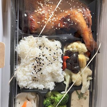 Orange Square - B01. Grill Chicken Leg Square - Asian Fusion Near Me - Milpitas, California