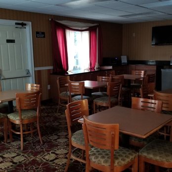 HOWARD JOHNSON BY WYNDHAM HERSHEY Updated August 2025 73 Photos