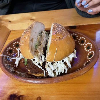 Mexico Lindo - Cemita de milanesa de pollo - Mexican Near Me - Lynn, Massachusetts Mexico Lindo - Cemita de milanesa de pollo - Mexican Near Me - Lynn, Massachusetts
