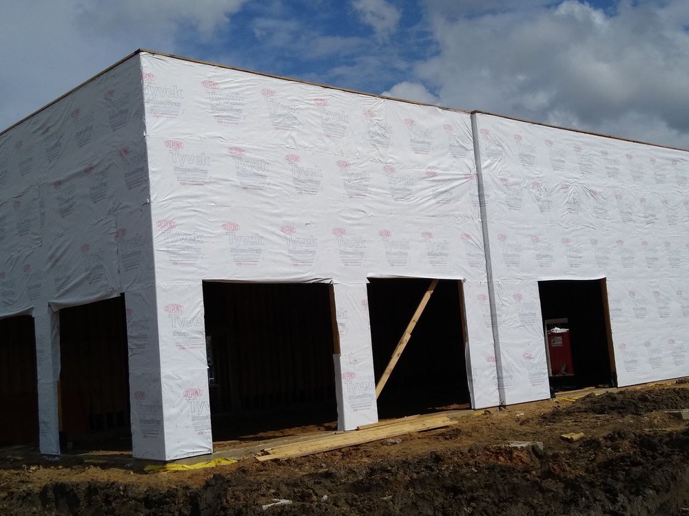 Slide of Lopez Construction and Framing