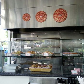 Vinnie's Pizzeria - Counter - Pizza Near Me - Martinez, California