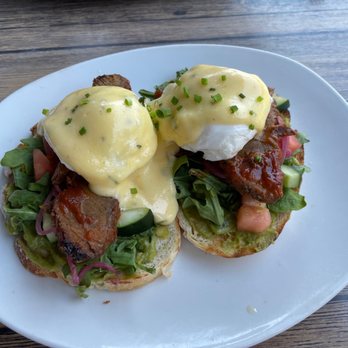 Mom's Kitchen & Bar - Avocado Toast* Revamped - Bars Near Me - Astoria, New York Mom's Kitchen & Bar - Avocado Toast* Revamped - Bars Near Me - Astoria, New York