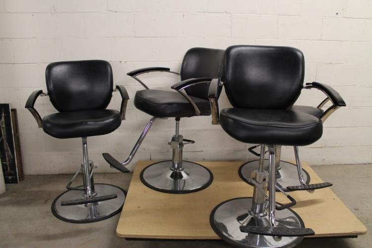 BOSTON AUCTIONS AND ANTIQUES Updated October 2024 21 Photos 204