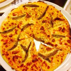 o Mamma Mia - Pizza napolitana.