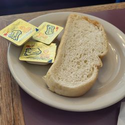 Central Restaurant - Bread & Butter