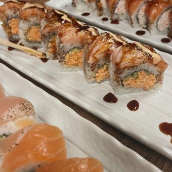 IPPA Sushi Ramen - Peppered Salmon roll - Sushi Bars Near Me - Bell, California IPPA Sushi Ramen - Peppered Salmon roll - Sushi Bars Near Me - Bell, California