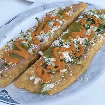Las kecas del boulevard - Chorizo Quesadilla con todo - Food Trucks Near Me - Chicago, Illinois Las kecas del boulevard - Chorizo Quesadilla con todo - Food Trucks Near Me - Chicago, Illinois