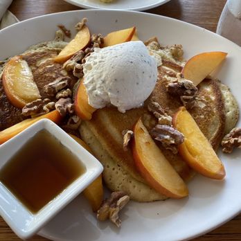 Aracely Cafe - Cardamon Pancakes - New American Near Me - San Francisco, California