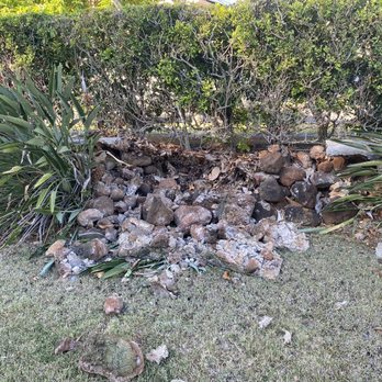 Hapa Landscaping - Wall crumbling - Landscaping Near Me - Honolulu, Hawaii