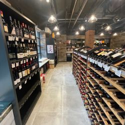 Bond St. Wines
