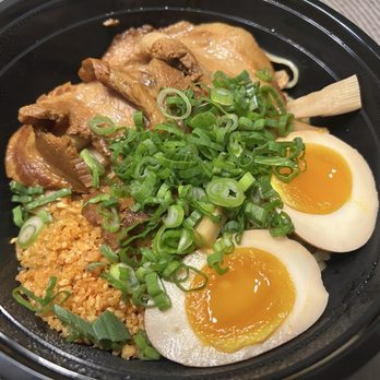 Sudooku Ramen - chashu pork, ramen noodles, fried garlic, green onions, bamboo, and an over easy egg - Ramen Near Me - Naperville, Illinois