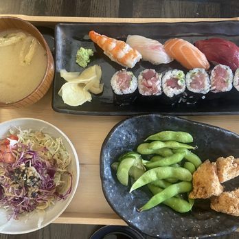 Okinami Sushi Bar - Sushi set lunch special - Sushi Bars Near Me - Norwood, New Jersey
