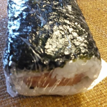 Poke To Your Taste - Spam Musubi......just $1.00. What a deal! ;) - Poke Near Me - Hilo, Hawaii
