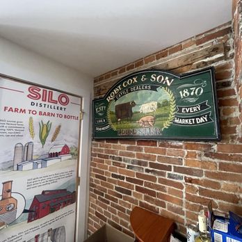Mach's Market - Pizza Near Me - Pawlet, Vermont Mach's Market - Pizza Near Me - Pawlet, Vermont