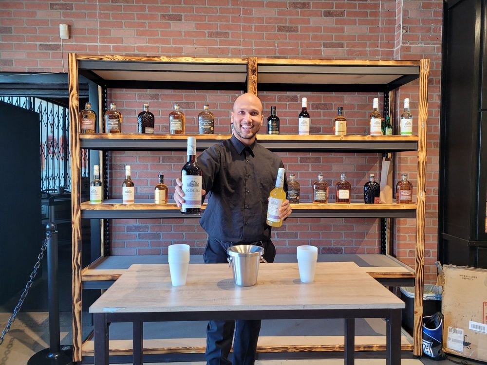 VINTAGE WINE AND SPIRITS Updated May 2024 28 Photos & 73 Reviews