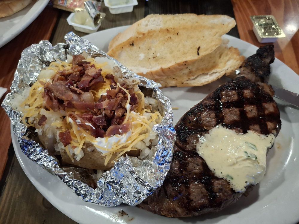 JB Malone's Bar and Grill Logo