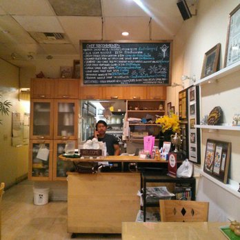 Bua Siam - Long, narrow, small, cozy with clean lines - Thai Near Me - North Hollywood, California