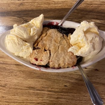 Gettin' Basted - Blackberry cobbler - Barbeque Near Me - Branson, Missouri Gettin' Basted - Blackberry cobbler - Barbeque Near Me - Branson, Missouri