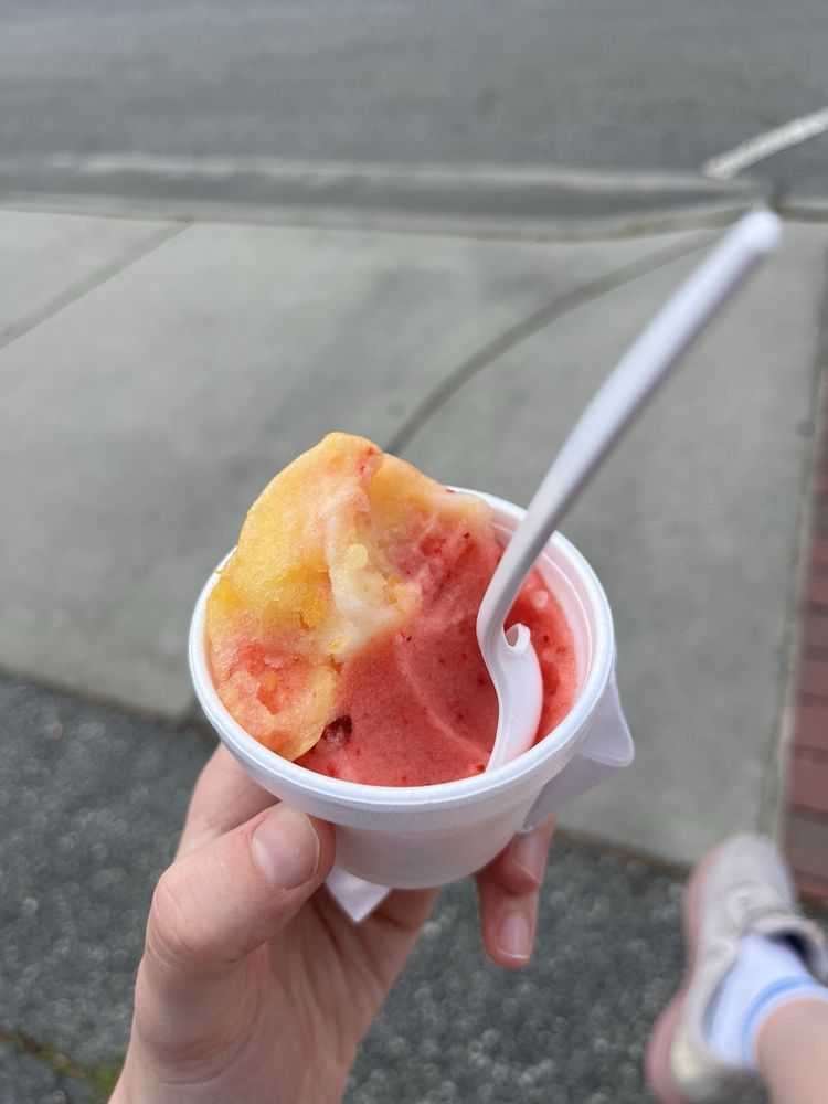 Mike & Mike's Italian Ices Logo