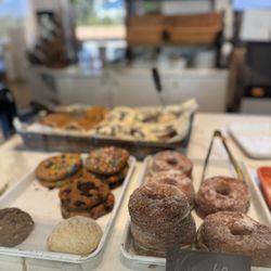 Chef & The Baker - Nutella croix donuts