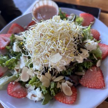 harriet & oak - Salad - Cafes Near Me - Rapid City, South Dakota harriet & oak - Salad - Cafes Near Me - Rapid City, South Dakota