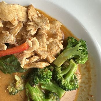 Mai Thai - 29. Panang Chicken - Thai Near Me - Alexandria, Virginia Mai Thai - 29. Panang Chicken - Thai Near Me - Alexandria, Virginia