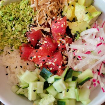 SENATE - Tuna Poke Bowl - Gastropubs Near Me - Blue Ash, Ohio