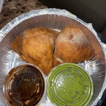 London Curry House - 2 Piece Vegetarian Samosa - Indian Near Me - Laurel, Maryland