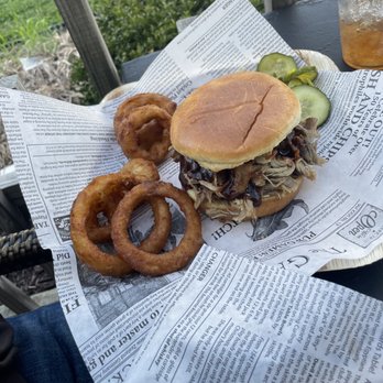 Urban Kitchen Restaurant - Pulled pork sandwich with onion rings - Southern Near Me - Crest Hills, Illinois