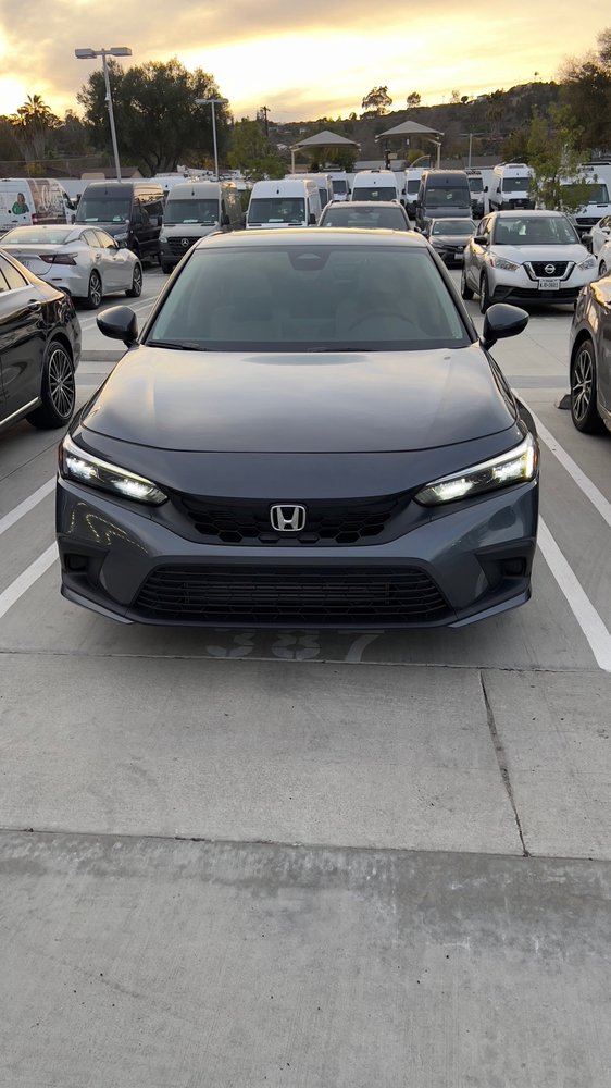 SOUTHLAND AUTO BODY Updated October 2024 21 Photos & 66 Reviews 141 W 18th St, National