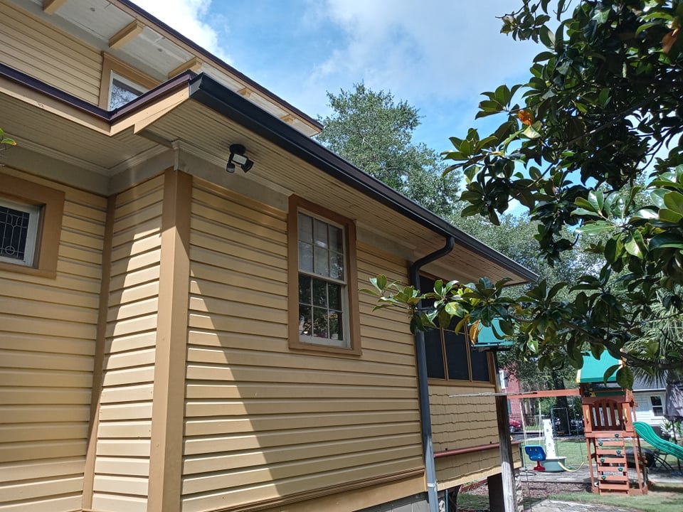 SEAMLESS GUTTERS OF NORTH FLORIDA Updated August 2024 Request a