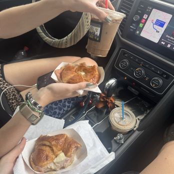 Yellow Dog Coffee - Coffee & Tea Near Me - Spicewood, Texas Yellow Dog Coffee - Coffee & Tea Near Me - Spicewood, Texas