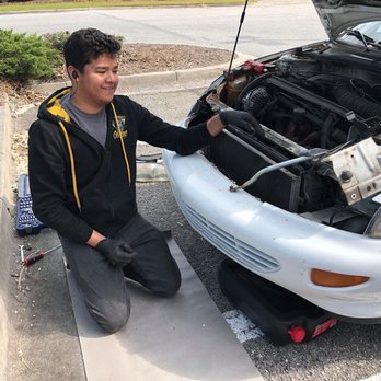 S.D Mechanic & Audio - Changing Radiator on a 1997 Chevy Cavalier. - Car Stereo Installation Near Me - Wilmington, North Carolina S.D Mechanic & Audio - Changing Radiator on a 1997 Chevy Cavalier. - Car Stereo Installation Near Me - Wilmington, North Carolina