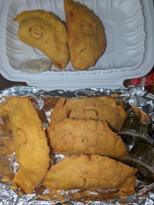 Mami's Empanadas by null