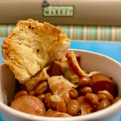 Franks & Beans, w Bacon Yummy