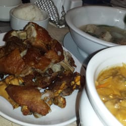 Road House Cafe - Crispy Pata
