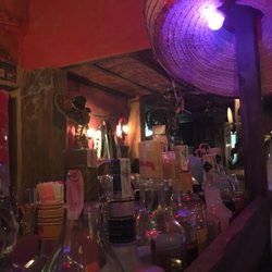 Restaurante Cielito Lindo - Sombreros y Sangria
