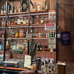 Memphis Blues BBQ - Unlimited supply bourbon, another alcohol
