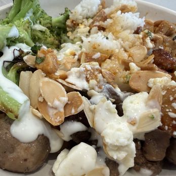 Bolay - Terriyaki chicken with rice, broccoli, mushrooms, feta and toasted almonds. - New American Near Me - Gainesville, Florida