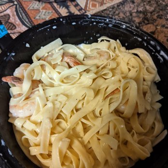 Cara Mia - Fettuccine with shrimp - Italian Near Me - Rancho Cucamonga, California Cara Mia - Fettuccine with shrimp - Italian Near Me - Rancho Cucamonga, California